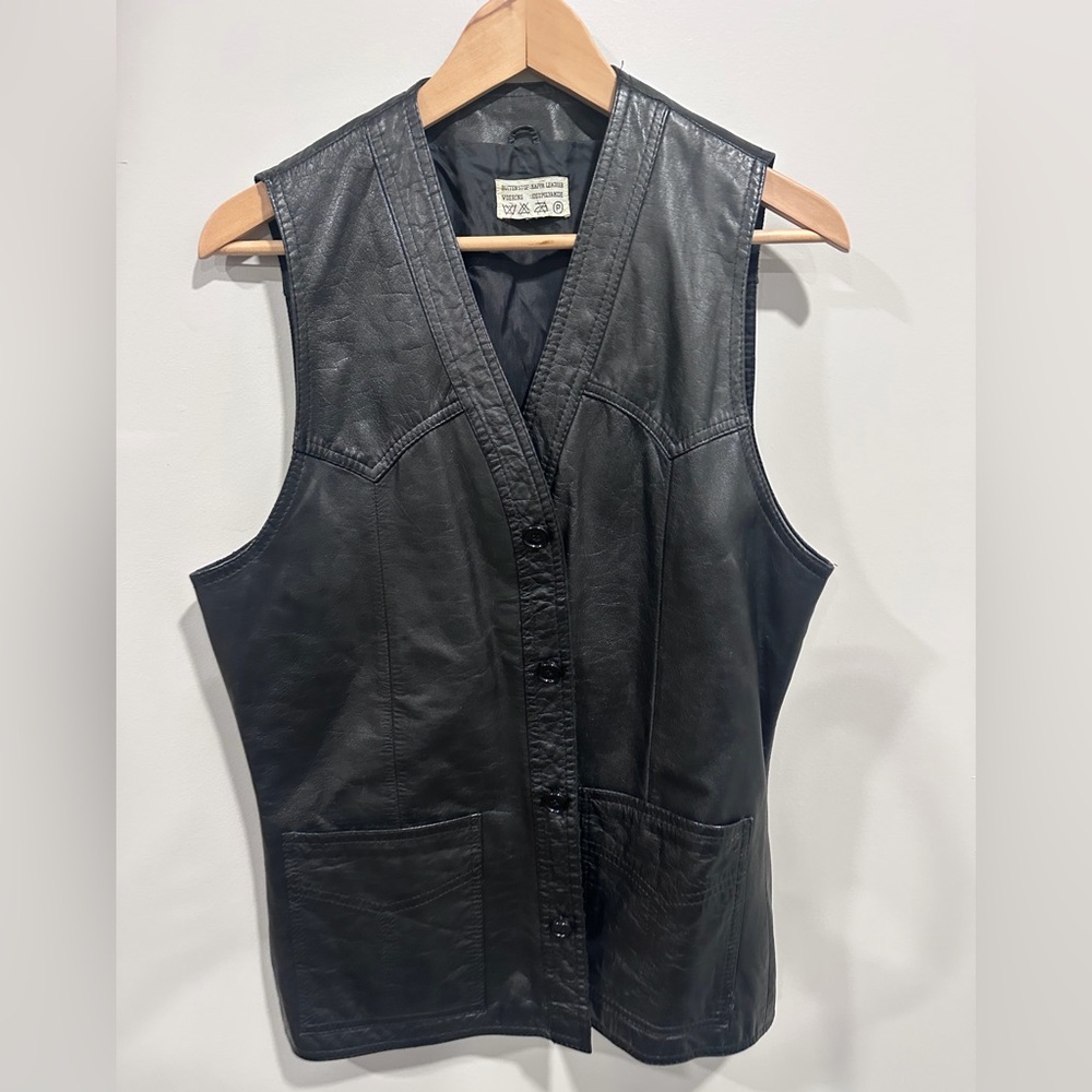 Vintage Black Leather Vest Sleeveless Button Front Lined Classic Unisex‎